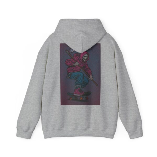 Vibrant Skateboarder Hoodie - Unisex Heavy Blend Sweatshirt, Trendy Streetwear, Cool Gift for Skaters, Casual Wear, Seasonal Style – Bild 18