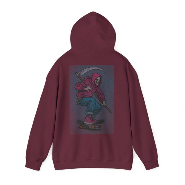 Vibrant Skateboarder Hoodie - Unisex Heavy Blend Sweatshirt, Trendy Streetwear, Cool Gift for Skaters, Casual Wear, Seasonal Style – Bild 27