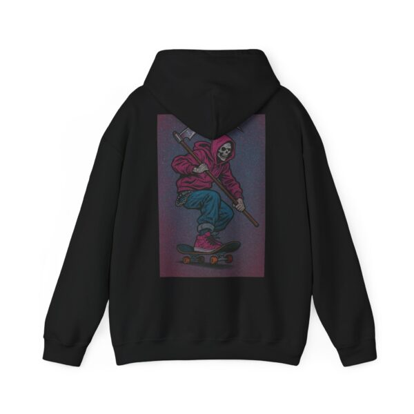 Vibrant Skateboarder Hoodie - Unisex Heavy Blend Sweatshirt, Trendy Streetwear, Cool Gift for Skaters, Casual Wear, Seasonal Style – Bild 10