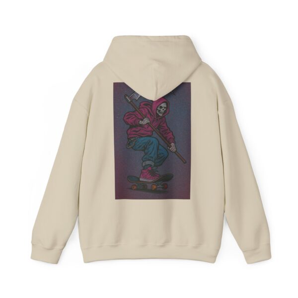 Vibrant Skateboarder Hoodie - Unisex Heavy Blend Sweatshirt, Trendy Streetwear, Cool Gift for Skaters, Casual Wear, Seasonal Style – Bild 14